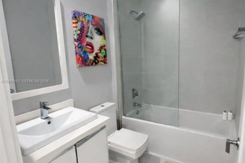 Купить таунхаус в Дорал, Флорида 4 спальни, 169.64м2, № 2024843 - фото 24