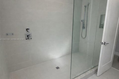 Купить таунхаус в Дорал, Флорида 4 спальни, 169.64м2, № 2024843 - фото 21