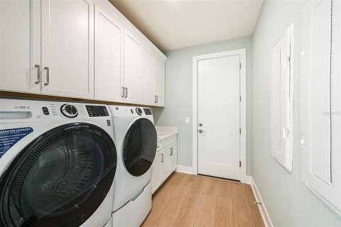 House in Nokomis, Florida 3 bedrooms, 203.92 sq.m. № 1798539 - photo 20