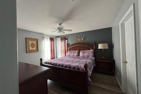 Casa en venta en Kissimmee, Florida, 7 dormitorios, 267.65 m2 № 1578318 - foto 10