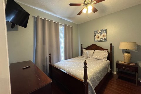 Casa en venta en Kissimmee, Florida, 7 dormitorios, 267.65 m2 № 1578318 - foto 6