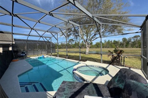 Casa en venta en Kissimmee, Florida, 7 dormitorios, 267.65 m2 № 1578318 - foto 22