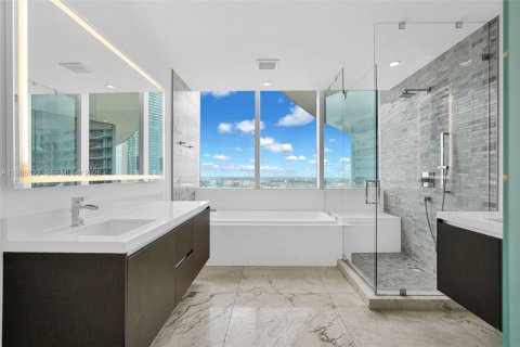 Купить кондоминиум в Майами, Флорида 3 спальни, 201.13м2, № 2050471 - фото 5