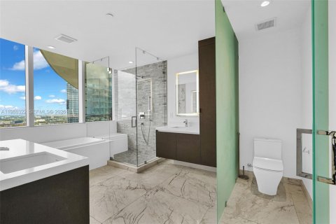 Купить кондоминиум в Майами, Флорида 3 спальни, 201.13м2, № 2050471 - фото 27