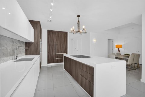 Купить кондоминиум в Майами, Флорида 3 спальни, 201.13м2, № 2050471 - фото 18