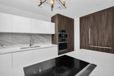 Купить кондоминиум в Майами, Флорида 3 спальни, 201.13м2, № 2050471 - фото 4