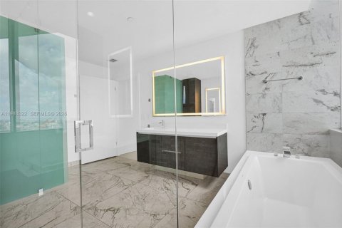 Купить кондоминиум в Майами, Флорида 3 спальни, 201.13м2, № 2050471 - фото 26