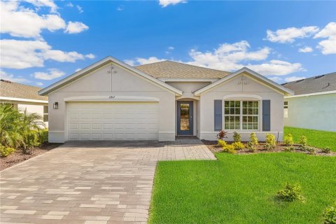 Casa en Port Charlotte, Florida 4 dormitorios, 169.83 m2 № 2413494