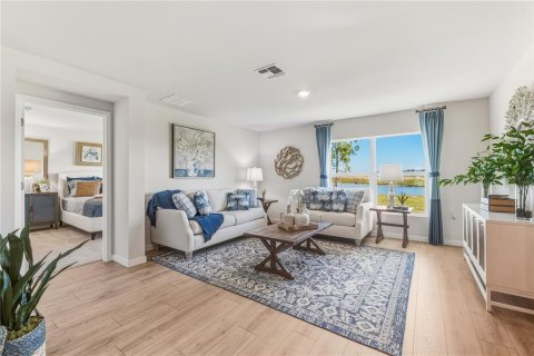 Casa en venta en Port Charlotte, Florida, 4 dormitorios, 169.83 m2 № 2413494 - foto 3