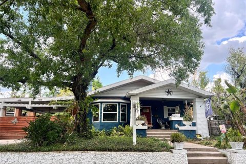 Casa en Tampa, Florida 5 dormitorios, 282.98 m2 № 2114264