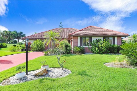 Casa en venta en Sun City Center, Florida, 3 dormitorios, 192.31 m2 № 1911370 - foto 30