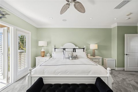 House in Sarasota, Florida 5 bedrooms, 480.77 sq.m. № 1685331 - photo 27
