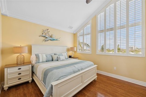 House in Sarasota, Florida 5 bedrooms, 480.77 sq.m. № 1685331 - photo 25