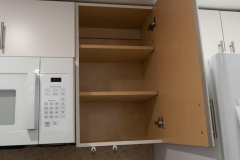 Condo in Pembroke Pines, Florida, 2 bedrooms  № 2187388 - photo 9