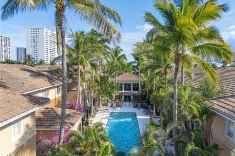 Condominio en venta en Aventura, Florida, 3 dormitorios, 137.59 m2 № 1845659 - foto 24