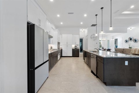 Villa ou maison à vendre à Ormond Beach, Floride: 4 chambres, 237.09 m2 № 1084164 - photo 9