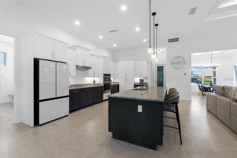 Villa ou maison à vendre à Ormond Beach, Floride: 4 chambres, 237.09 m2 № 1084164 - photo 10