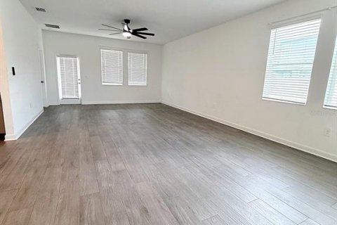 Casa en venta en Kissimmee, Florida, 4 dormitorios, 199.83 m2 № 2227249 - foto 4
