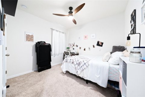 House in Davenport, Florida 3 bedrooms, 142.05 sq.m. № 1749229 - photo 6