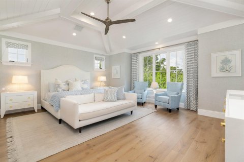 House in North Palm Beach, Florida 6 bedrooms, 586.49 sq.m. № 2401229 - photo 17