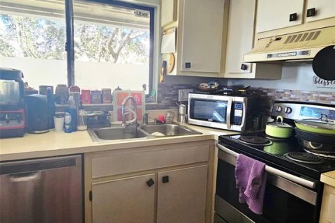 Condo in Altamonte Springs, Florida, 3 bedrooms  № 2368831 - photo 4