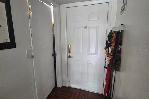 Condo in Altamonte Springs, Florida, 3 bedrooms  № 2368831 - photo 19