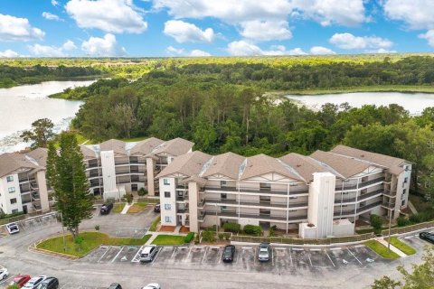 Condo in Altamonte Springs, Florida, 3 bedrooms  № 2368831 - photo 25