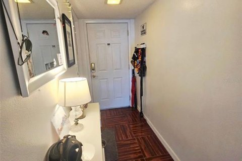 Condo in Altamonte Springs, Florida, 3 bedrooms  № 2368831 - photo 20