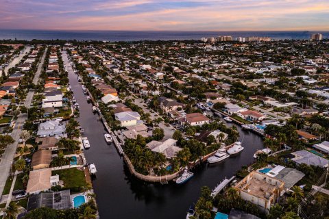 Villa ou maison à vendre à Lighthouse Point, Floride: 4 chambres, 346.99 m2 № 2261422 - photo 21
