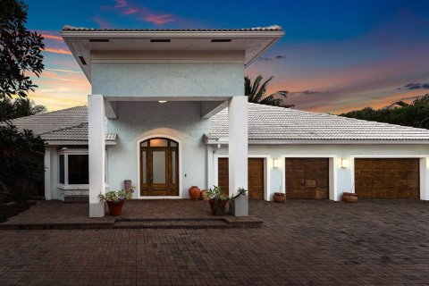 Villa ou maison à vendre à Lighthouse Point, Floride: 4 chambres, 346.99 m2 № 2261422 - photo 3