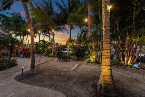 Villa ou maison à vendre à Lighthouse Point, Floride: 4 chambres, 346.99 m2 № 2261422 - photo 8