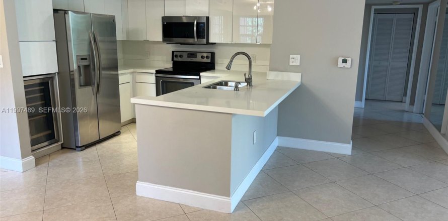 Condominio en Aventura, Florida, 3 dormitorios  № 2060849