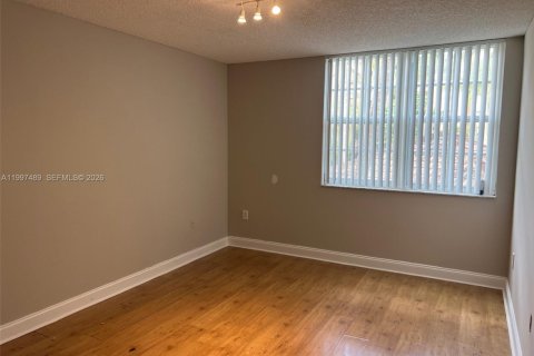 Condominio en alquiler en Aventura, Florida, 3 dormitorios, 122.63 m2 № 2060849 - foto 7