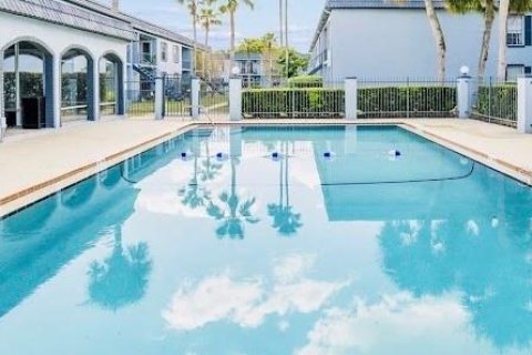 Condo in Orlando, Florida, 1 bedroom  № 2122623 - photo 13