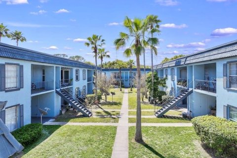 Condo in Orlando, Florida, 1 bedroom  № 2122623 - photo 15