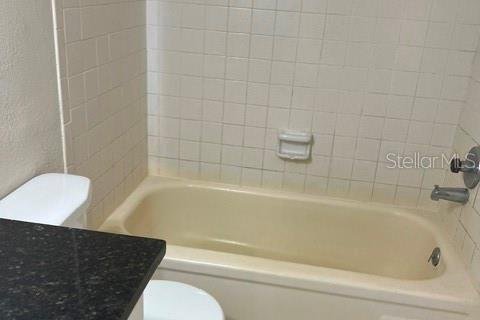 Condo in Orlando, Florida, 1 bedroom  № 2122623 - photo 8