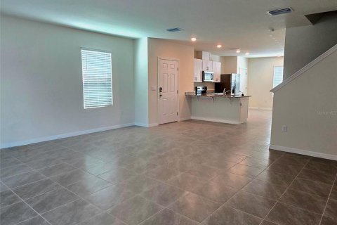 Adosado en alquiler en Edgewater, Florida, 3 dormitorios, 170.94 m2 № 1877279 - foto 5