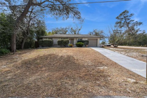 Villa ou maison à vendre à Deltona, Floride: 3 chambres, 111.48 m2 № 2167610 - photo 25