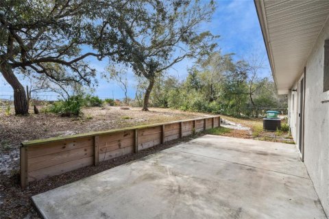 Villa ou maison à vendre à Deltona, Floride: 3 chambres, 111.48 m2 № 2167610 - photo 23