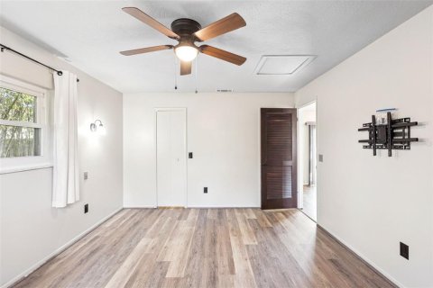Villa ou maison à vendre à Deltona, Floride: 3 chambres, 111.48 m2 № 2167610 - photo 11
