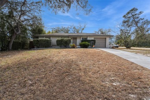 Villa ou maison à vendre à Deltona, Floride: 3 chambres, 111.48 m2 № 2167610 - photo 26