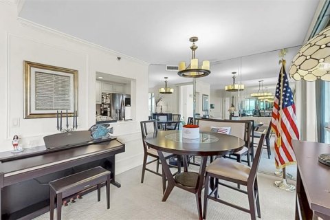 Condo in Tampa, Florida, 2 bedrooms  № 1625557 - photo 24