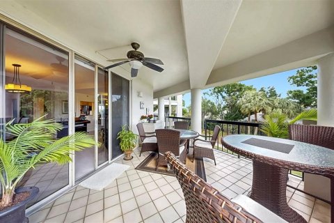 Condo in Tampa, Florida, 2 bedrooms  № 1625557 - photo 10