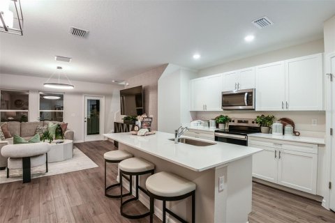 Villa ou maison à vendre à Dade City, Floride: 4 chambres, 173.36 m2 № 2198089 - photo 10