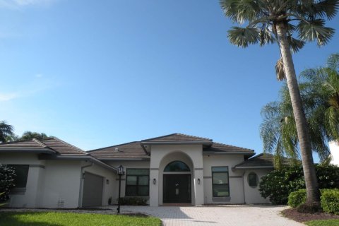 Villa ou maison à Boca Raton, Floride 3 chambres, 273.32 m2 № 2352957
