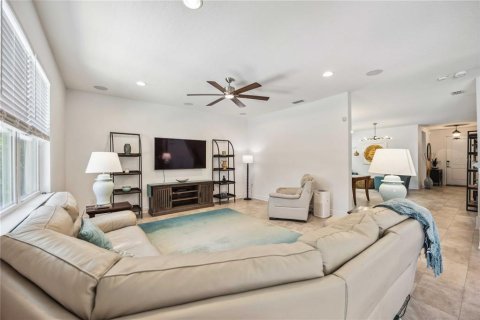 House in Venice, Florida 5 bedrooms, 338.26 sq.m. № 1634234 - photo 11