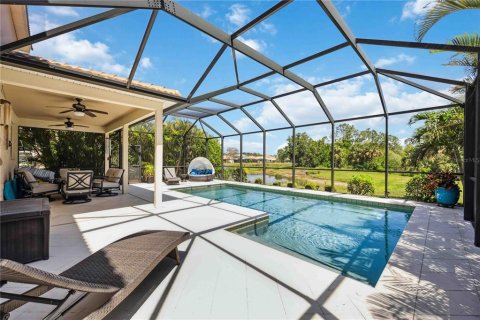 House in Venice, Florida 5 bedrooms, 338.26 sq.m. № 1634234 - photo 30