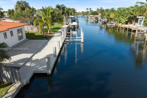 Casa en venta en Wilton Manors, Florida, 3 dormitorios, 150.87 m2 № 1992169 - foto 23