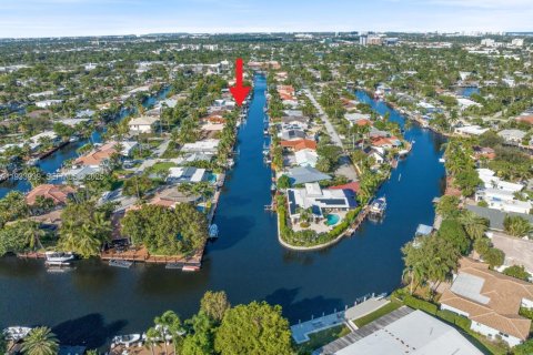 Casa en venta en Wilton Manors, Florida, 3 dormitorios, 150.87 m2 № 1992169 - foto 19