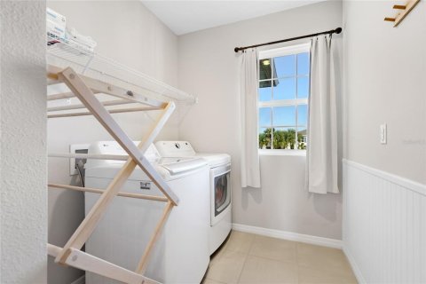 Villa ou maison à vendre à Bradenton, Floride: 4 chambres, 256.04 m2 № 2418779 - photo 29